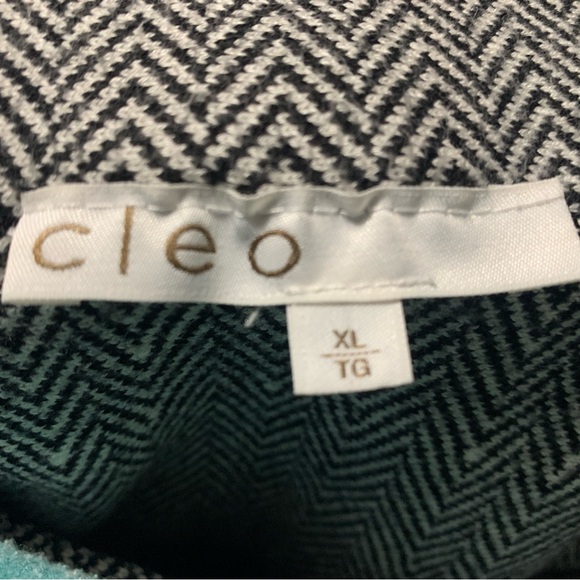 Cleo Classic Grey/Black Patterned Pencil Skirt - Picture 2 of 2